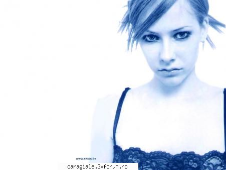 poze tot inseamna muzik Naughty Angel