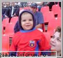 Fotbal - baaa....uite si un suporter mai micut :D - Recycle Bin Laden