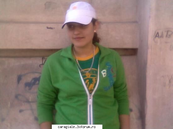 Poze III - claudia_2pac_caragiale - Recycle Bin Laden