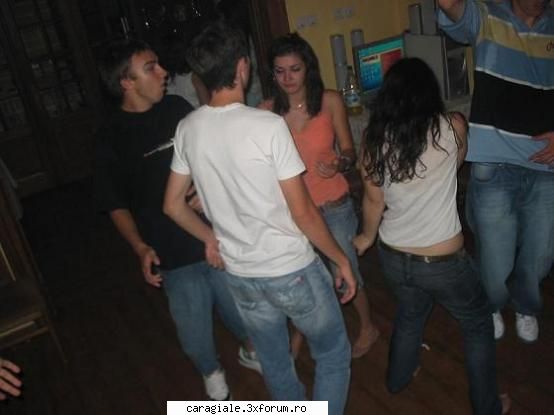 Poze III - la un party :X :D - Recycle Bin Laden