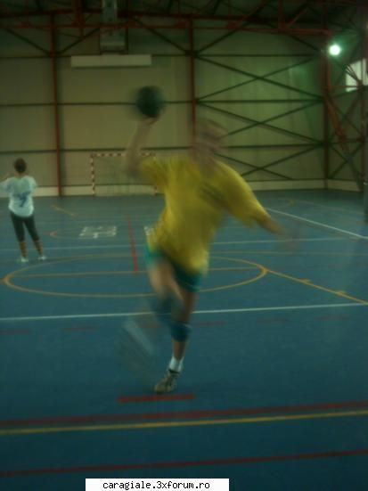 Poze cu sportivi - dritzza - Recycle Bin Laden