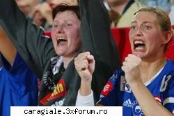 Poze cu sportivi - hutupan .... in stanga - Recycle Bin Laden