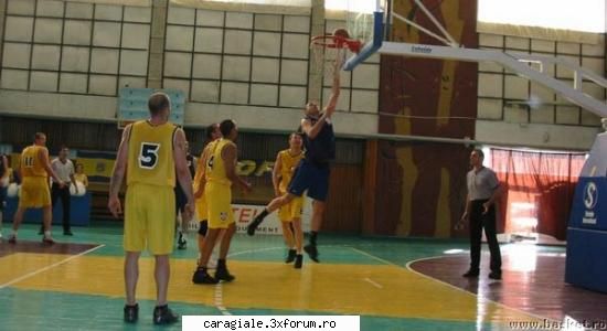 Poze cu sportivi - shi astia sunt buni:d - Recycle Bin Laden