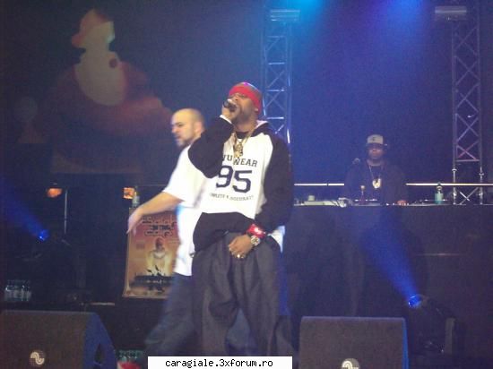 Wu-Tang Killa Beez in Bucureshti - Tomi - Recycle Bin Laden